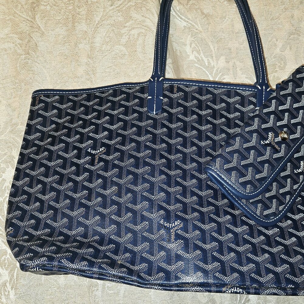Goyard -styled navy blue tote bag
